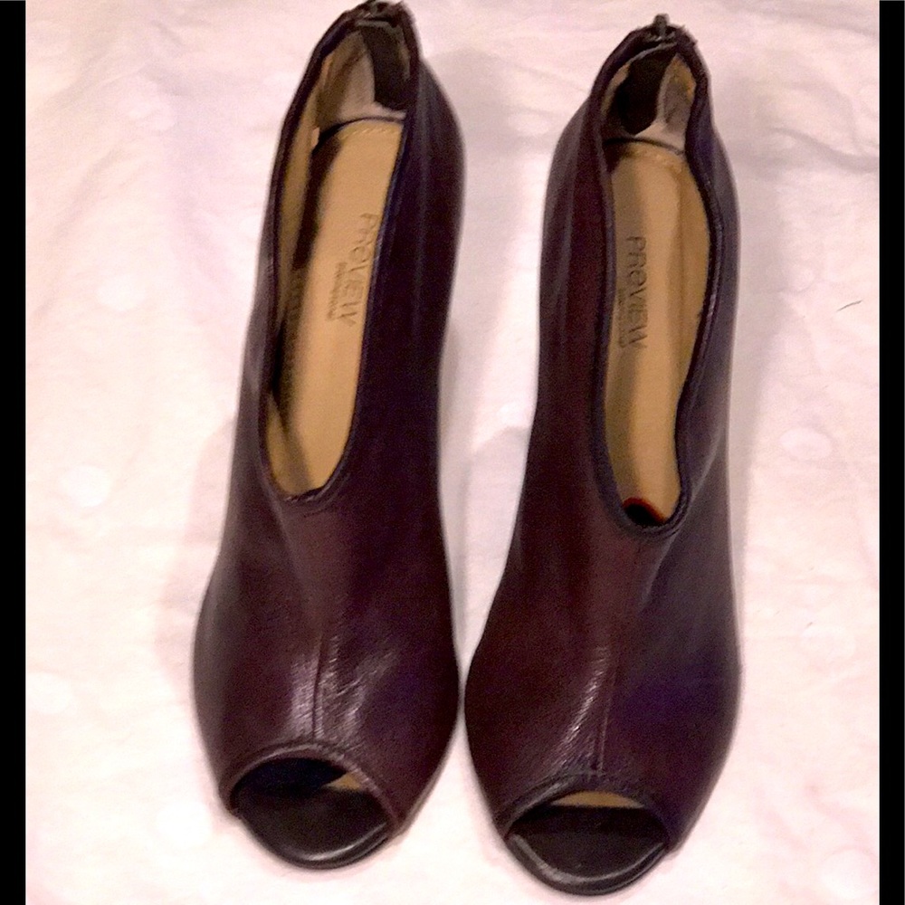 PREVIEW INTERNATIONAL women’s shoes